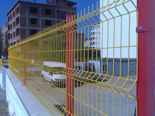 三角折彎護欄網